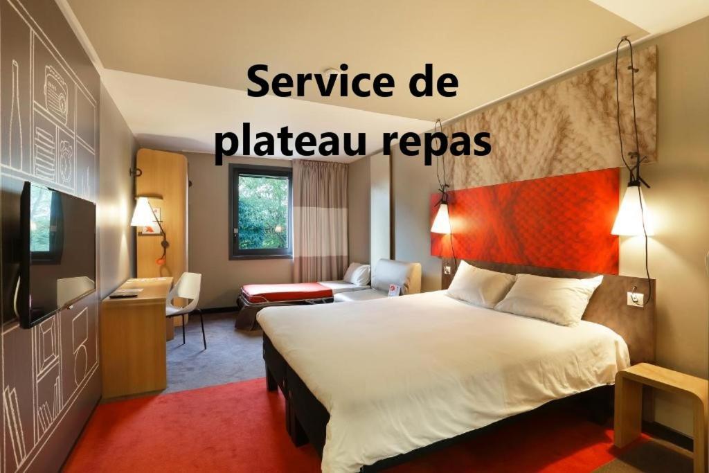 Hotel Ibis Le Mans Est Pontlieue Esterno foto