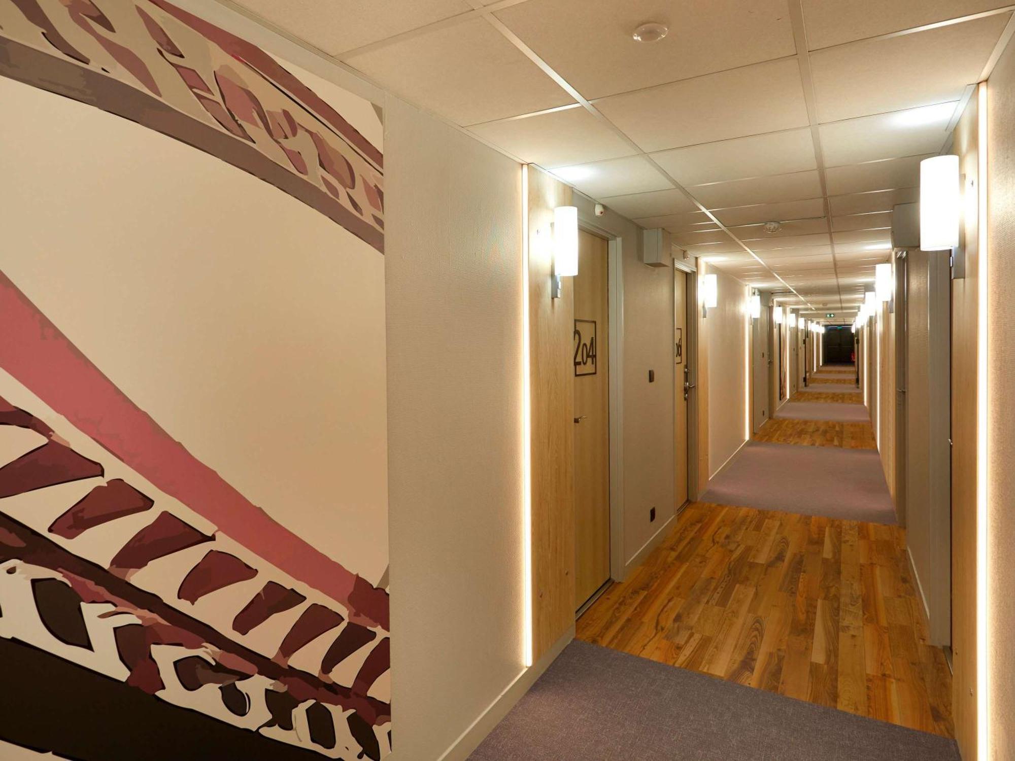 Hotel Ibis Le Mans Est Pontlieue Esterno foto