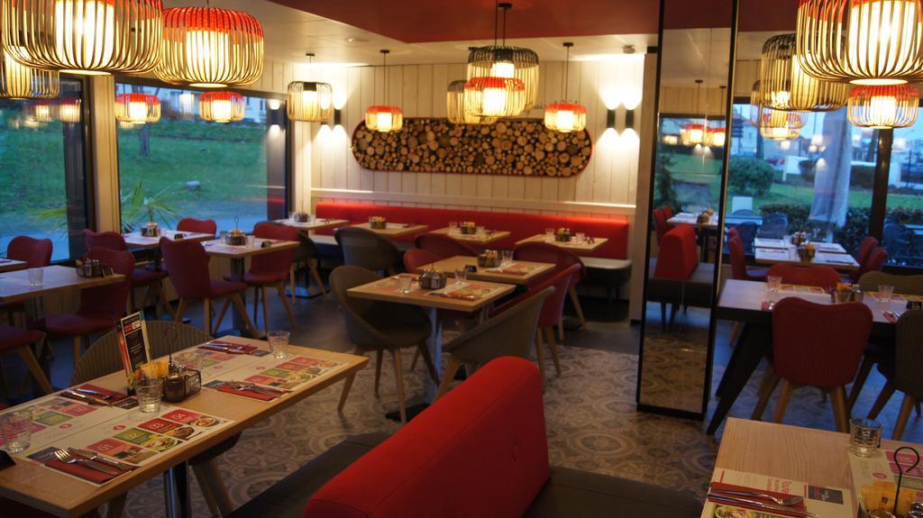 Hotel Ibis Le Mans Est Pontlieue Esterno foto