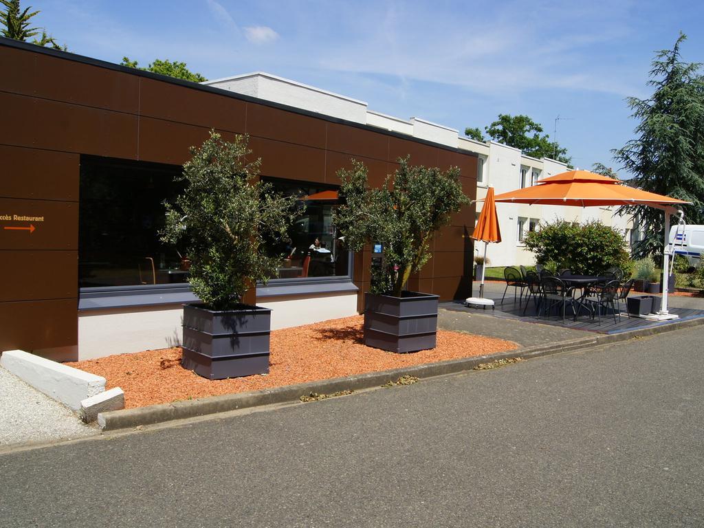 Hotel Ibis Le Mans Est Pontlieue Esterno foto
